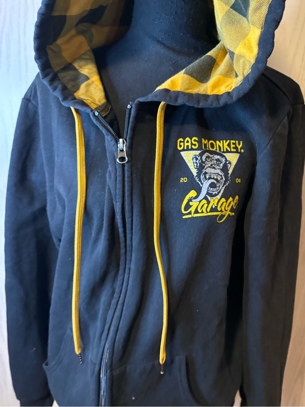 Gas Monkey Garage Men’s Black Zip-Up Hoodie with Yellow Accents Medium